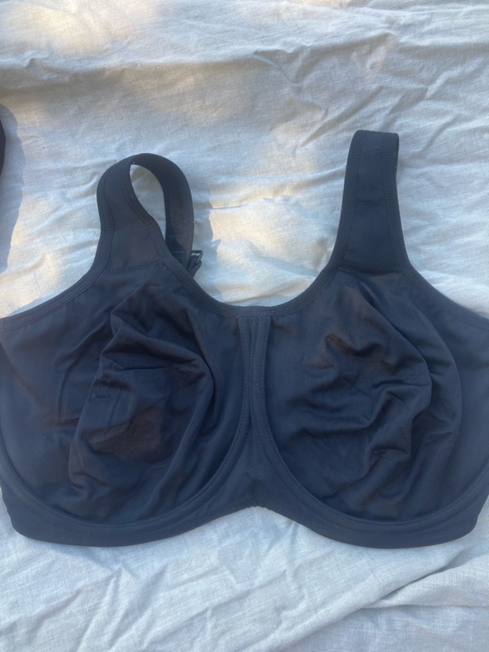 Wacoal sports bra 855170 Black  38G
